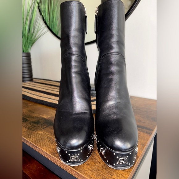 GUCCI GG Stud Platform Leather Ankle Boot - Picture 2 of 14